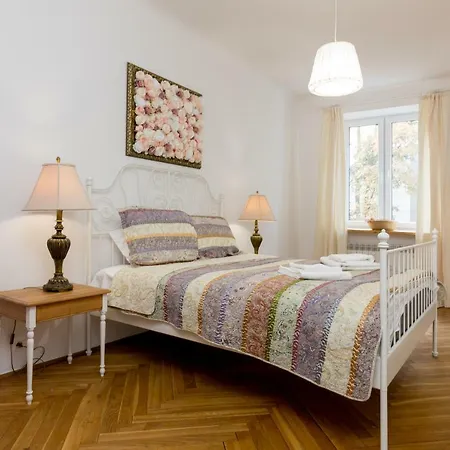 Royal Route For 10 People * Warsaw