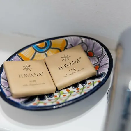 Royal Route For 10 People By Bookinghost Daire