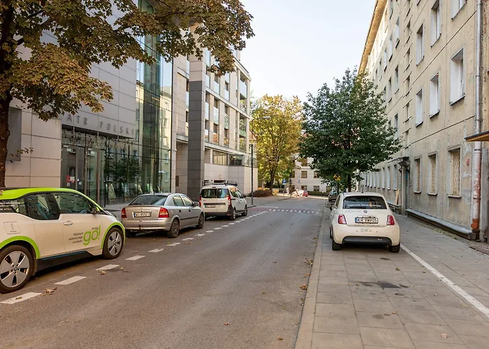 Royal Route For 10 People By Bookinghost * Warszawa