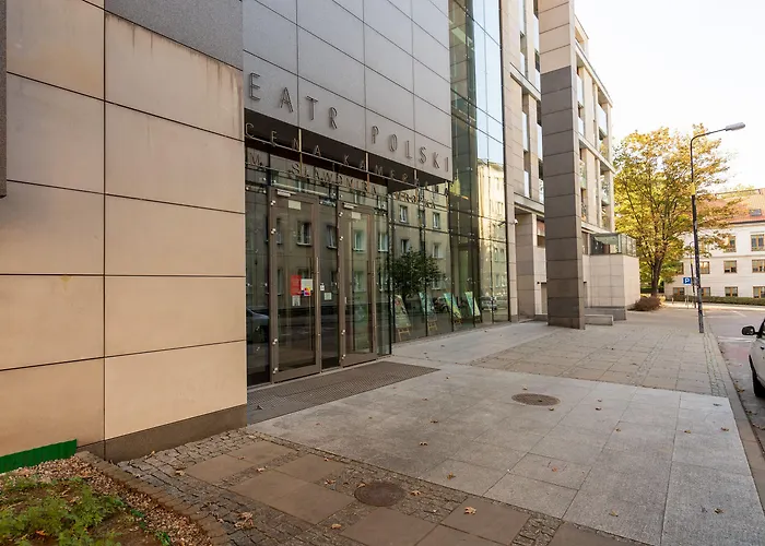 Royal Route For 10 People By Bookinghost Warszawa