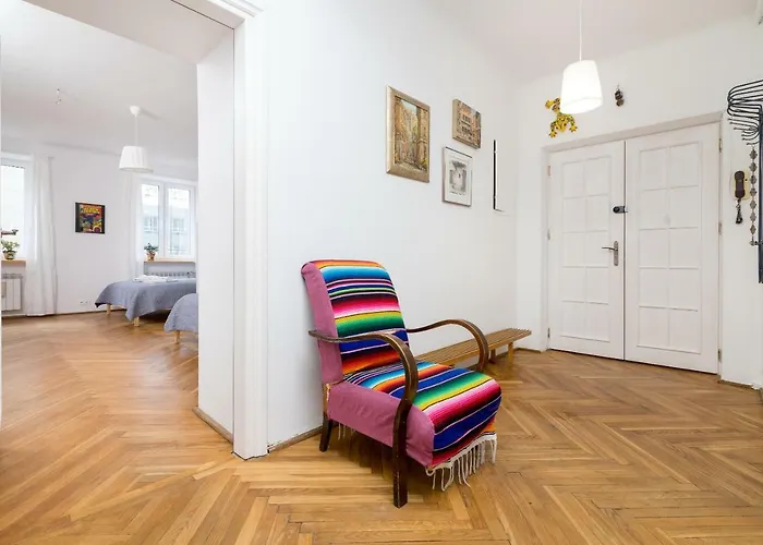 Royal Route For 10 People By Bookinghost * Warszawa