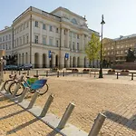 Royal Route For 10 People By Bookinghost شقة